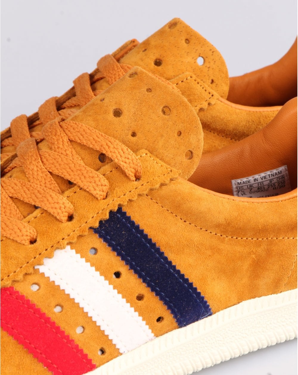 Adidas Padiham Trainers Golden Brown