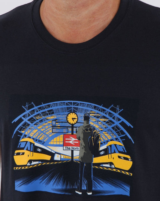 80s Casuals 80s Casuals Station Approach T-Shirt Marineblau