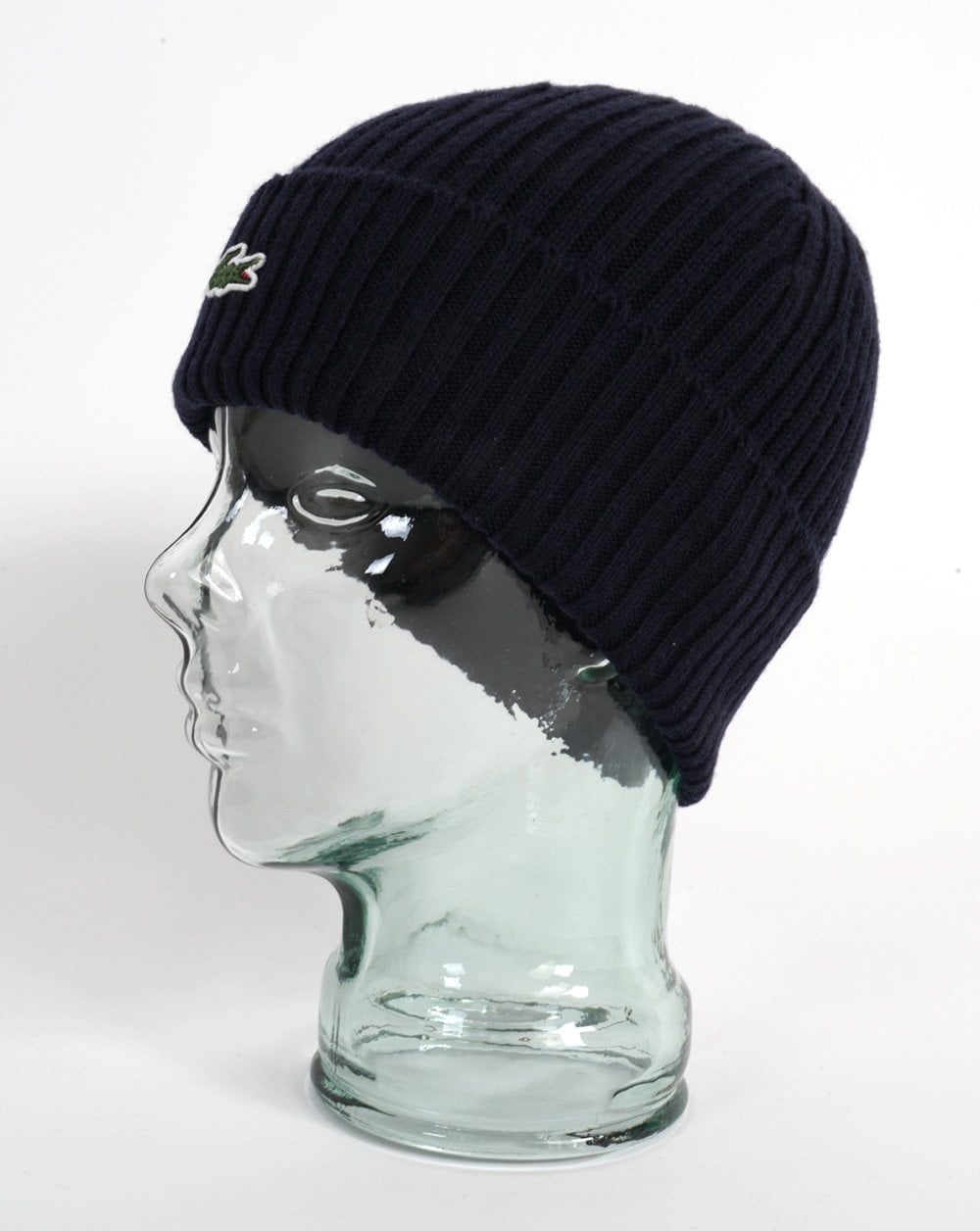 Lacoste – Gerippte Wollmütze in Marineblau