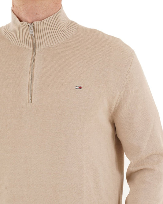 Tommy Hilfiger Tommy Jeans Essential Quarter Zip Gulf Sand