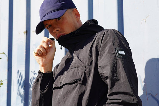 Weekend Manaus Overhead Jacket Black