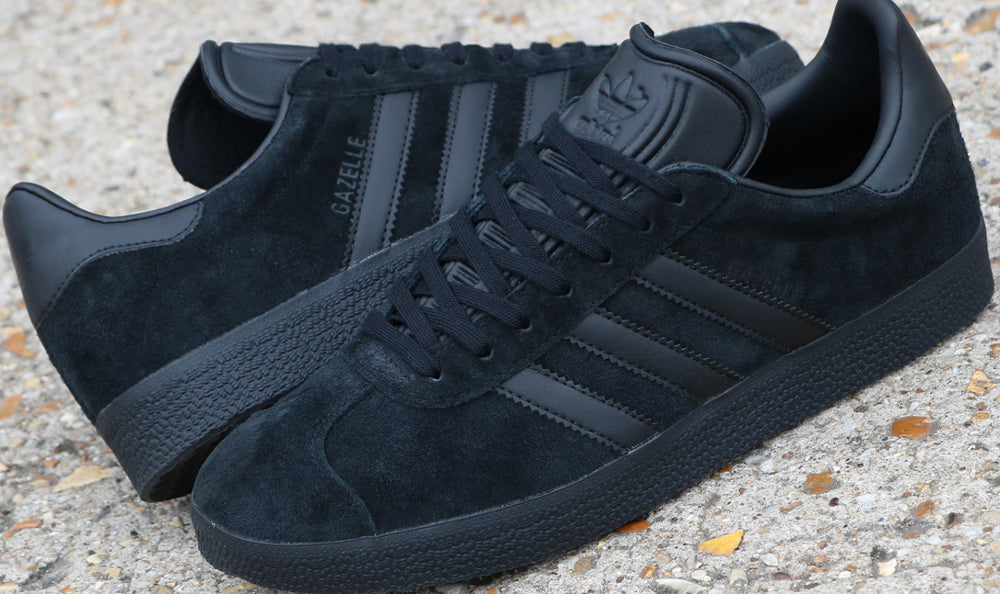 all black adidas trainers Gazelle