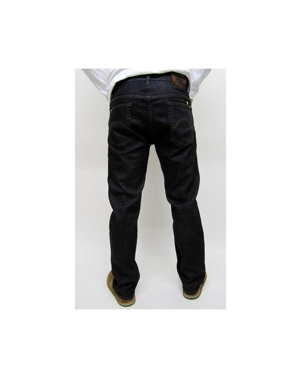 Pretty Green – Regular-Jeans mit geradem Bein in dunkler Waschung