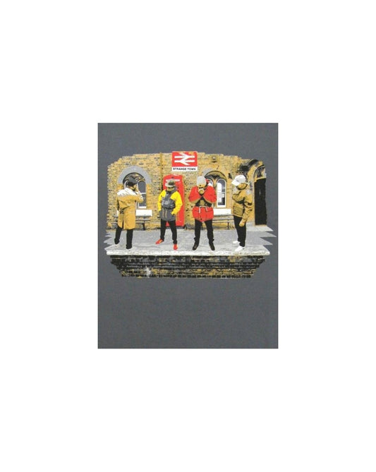 80er Casuals Strange Town T-Shirt Dunkelgrau