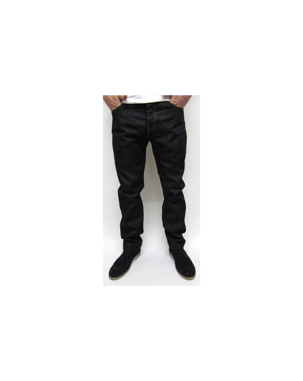 Weekend Offender – Jeans in normaler Slim-Fit-Passform in dunkler Waschung