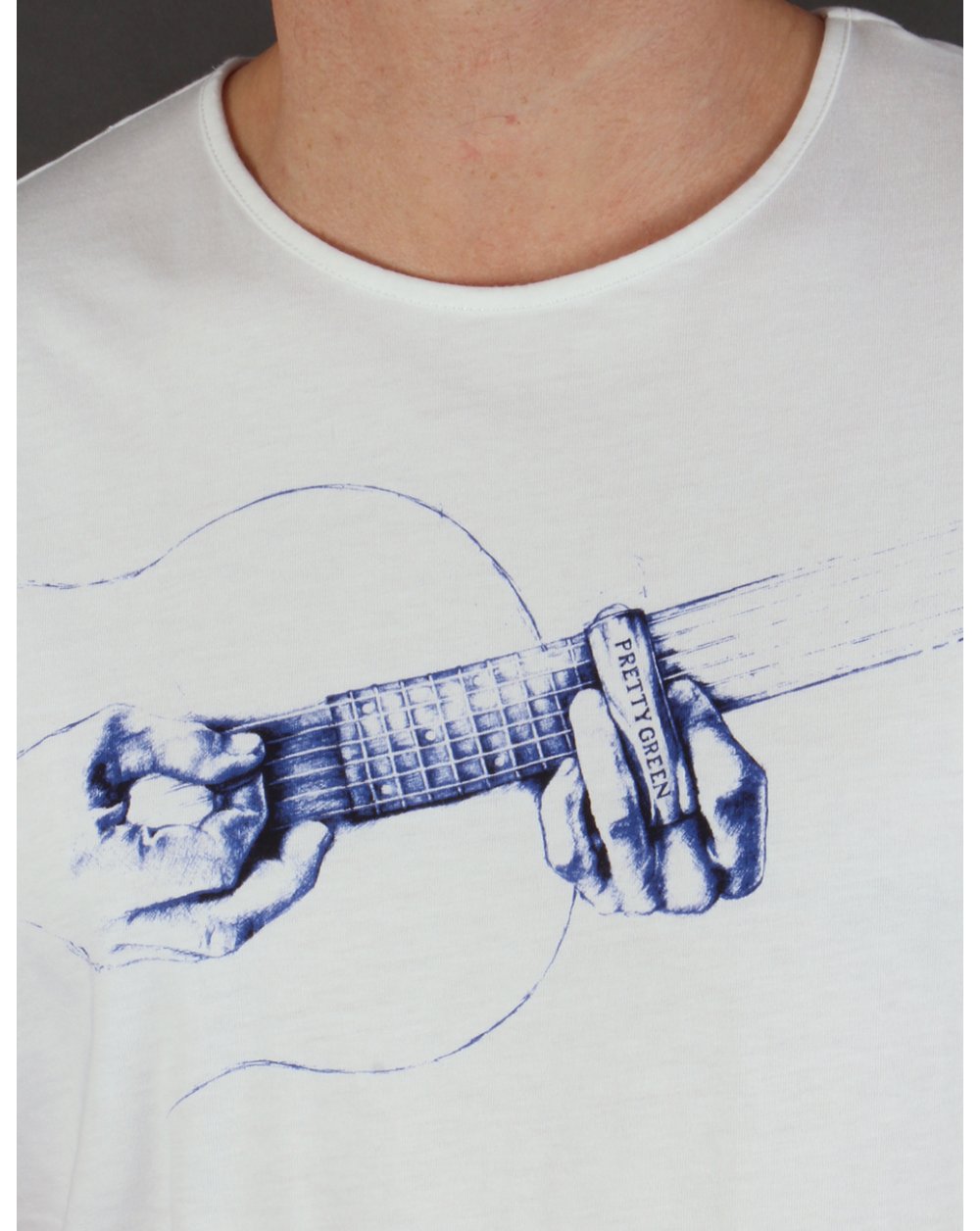 Pretty Green Mittelfinger T-Shirt Weiß