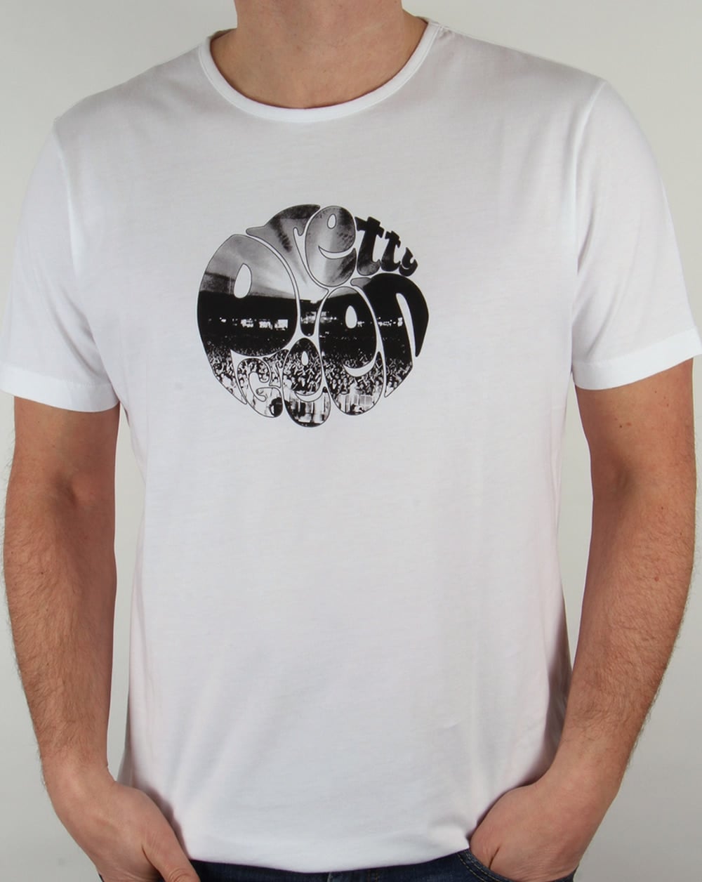 Pretty Green Crowd Logo T-Shirt Weiß