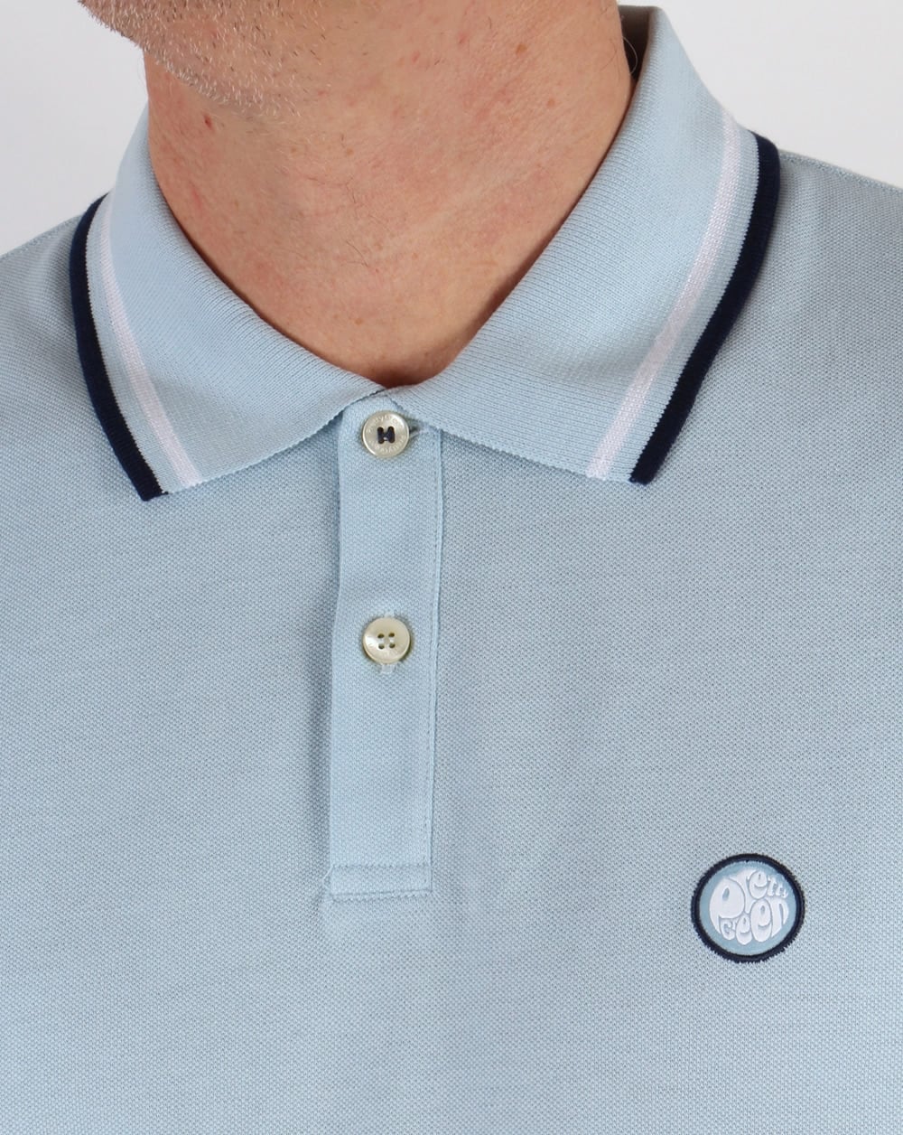 Pretty Green Poloshirt mit Streifen in Himmelblau