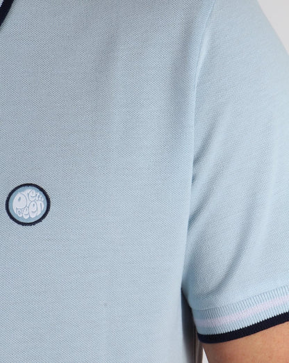 Pretty Green Poloshirt mit Streifen in Himmelblau