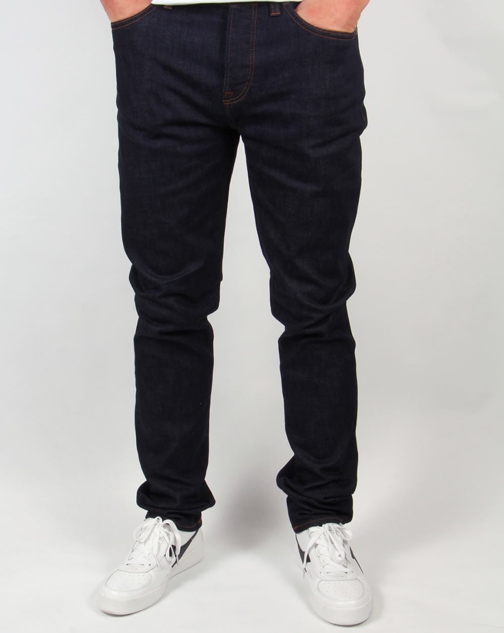 Pretty Green – Erwood – Schmal geschnittene Jeans in dunkler Waschung