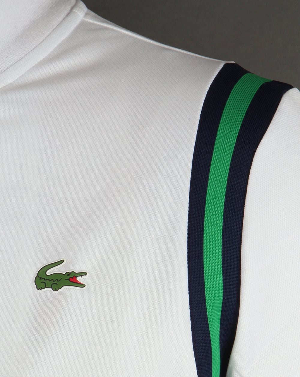 Lacoste – Trainingsoberteil mit Schulterstreifen, Weiß/Grün/Marineblau