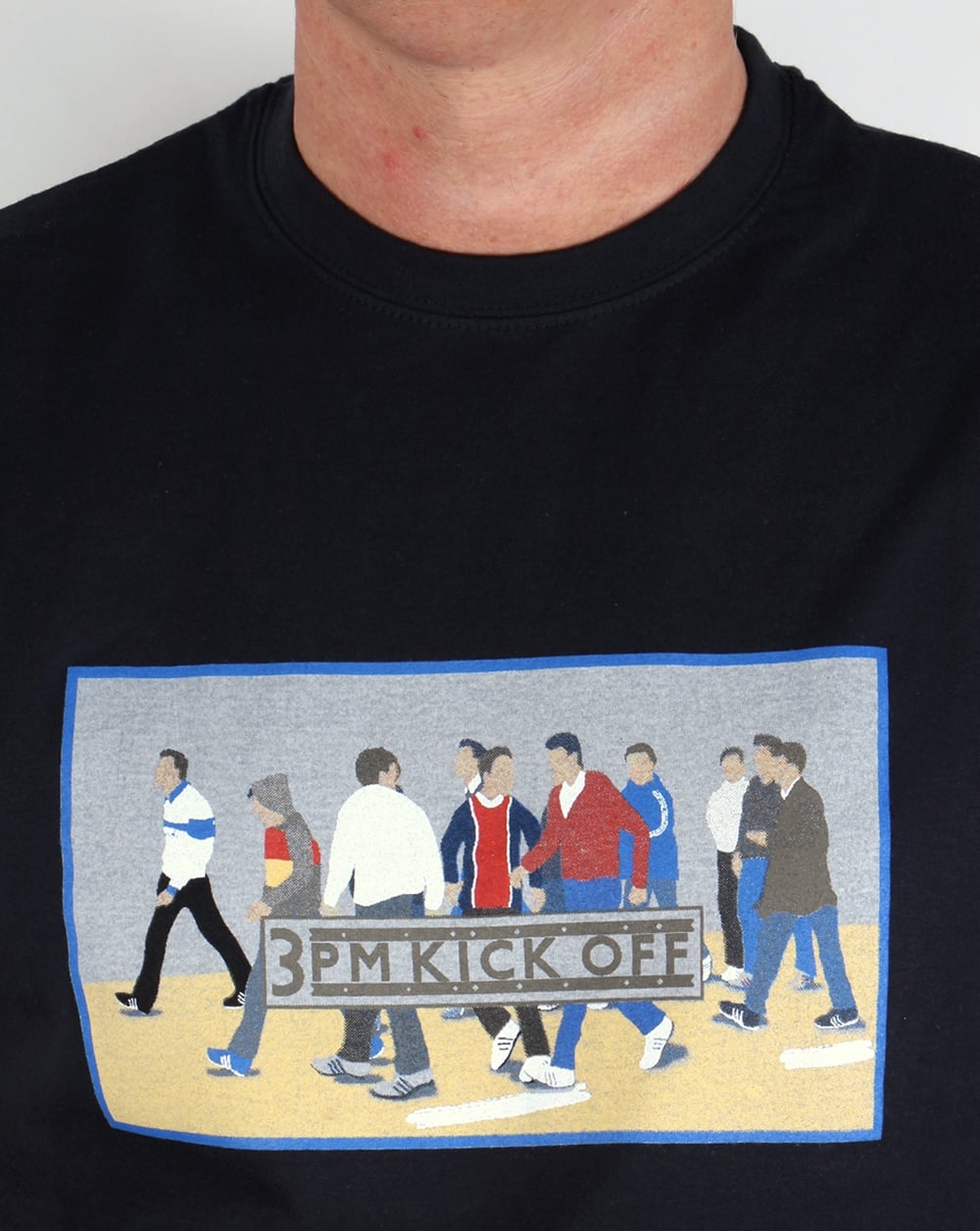 80s Casuals 3pm Kick Off T-Shirt Dunkelmarine