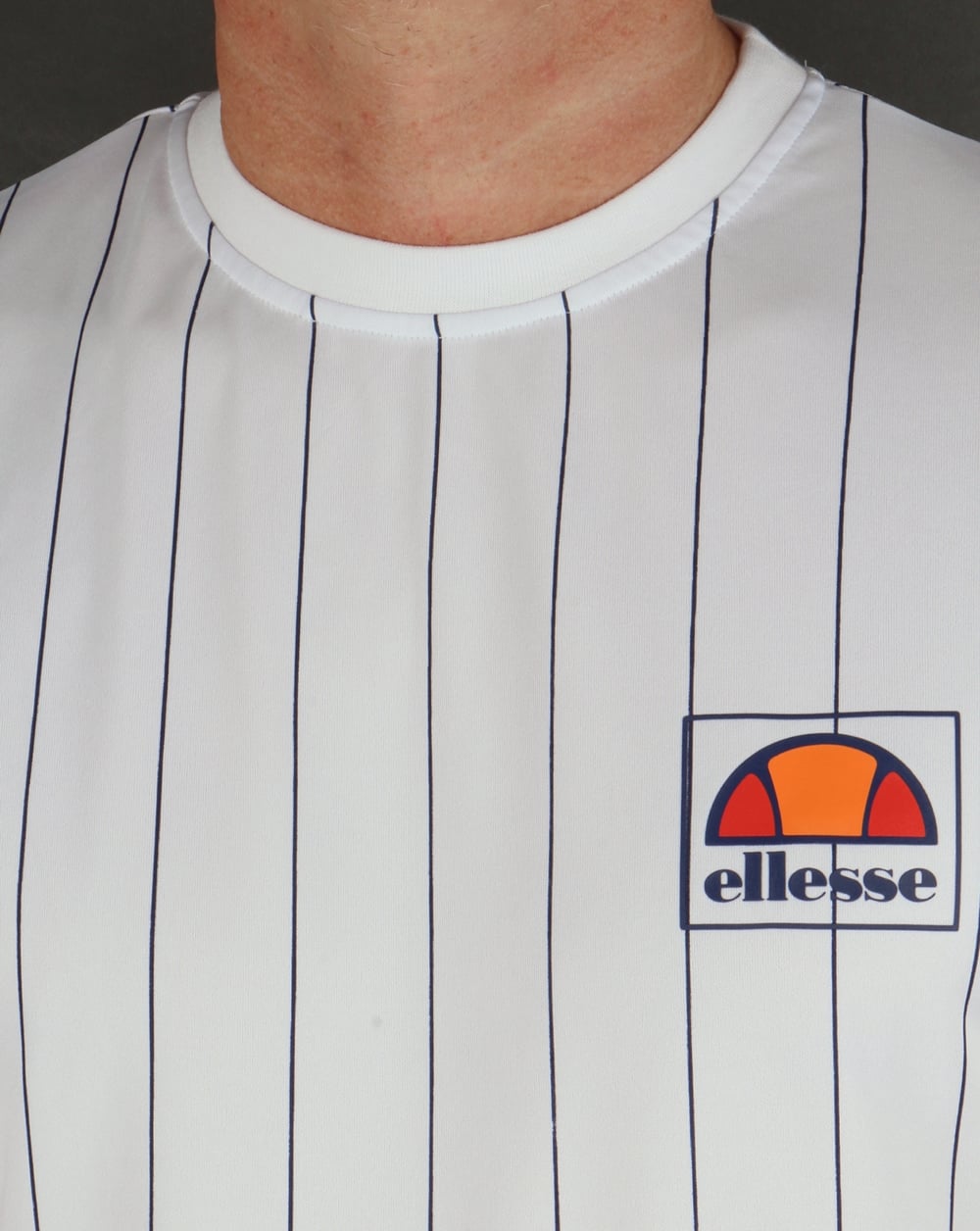 Ellesse – Gestreiftes T-Shirt in Weiß