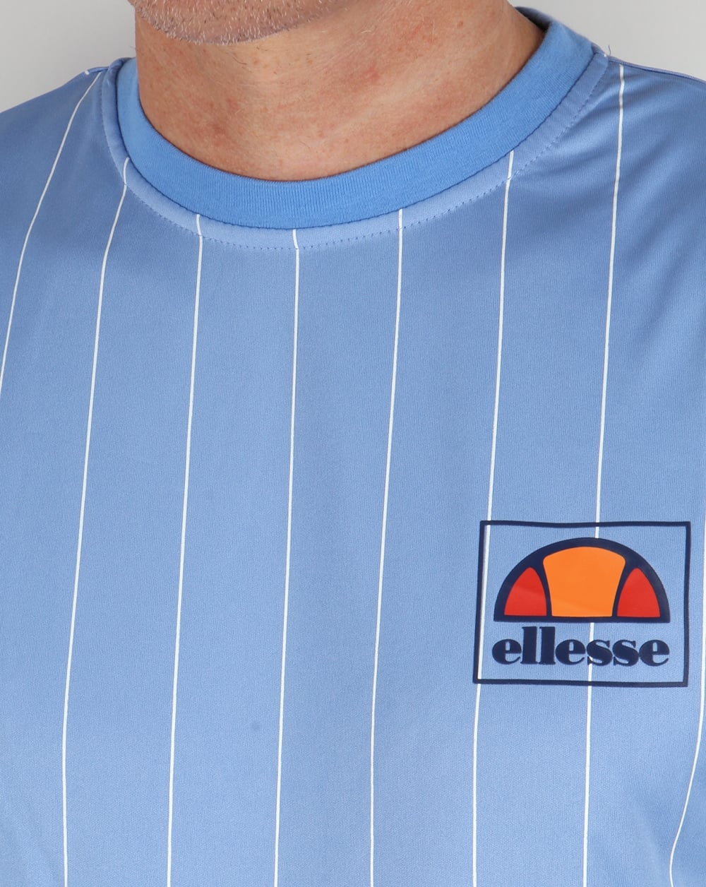 Ellesse – Gestreiftes T-Shirt Himmelblau