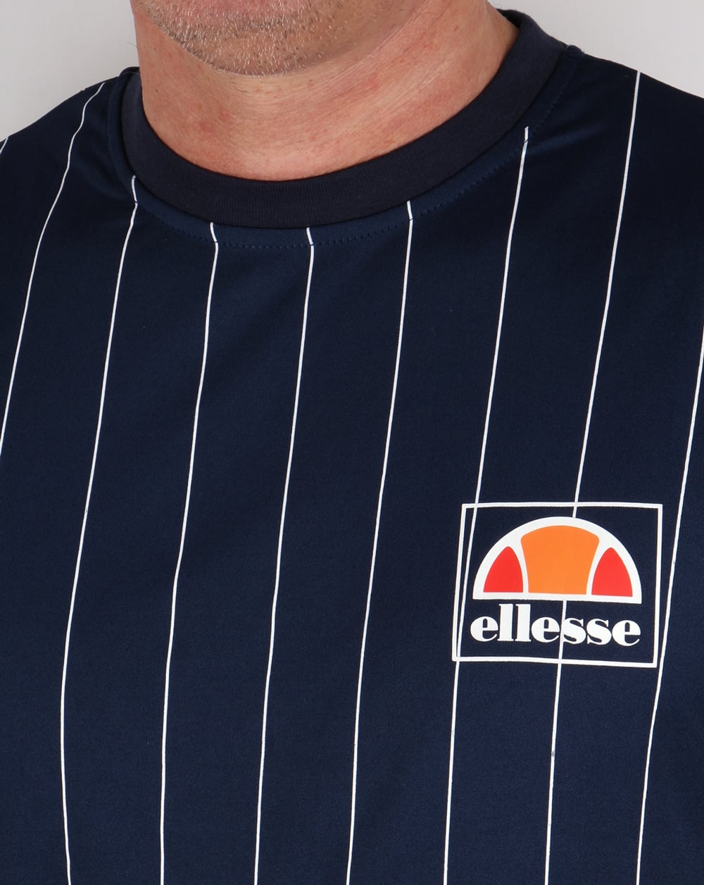 Ellesse – Gestreiftes T-Shirt in Marineblau