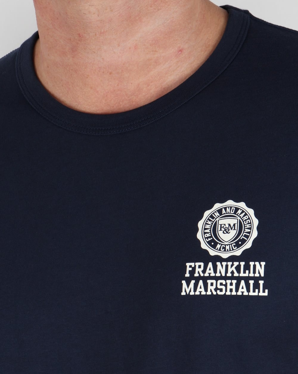 Franklin And Marshall – T-Shirt mit kleinem Logo in Marineblau
