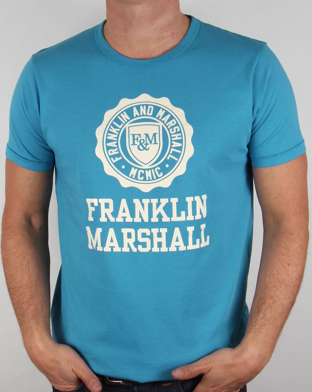 Franklin And Marshall – T-Shirt mit großem Logo in Wolkenblau