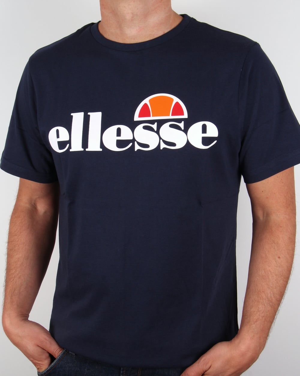 Ellesse – T-Shirt mit Logo in Marineblau