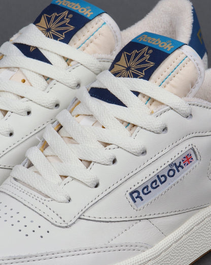 Reebok Club 85 Retro-Sneaker Kreideweiß/Blau