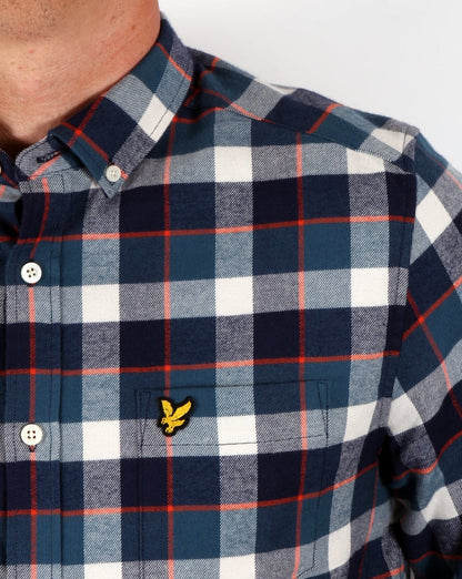 Lyle And Scott – Kariertes Flanellhemd in Off-White