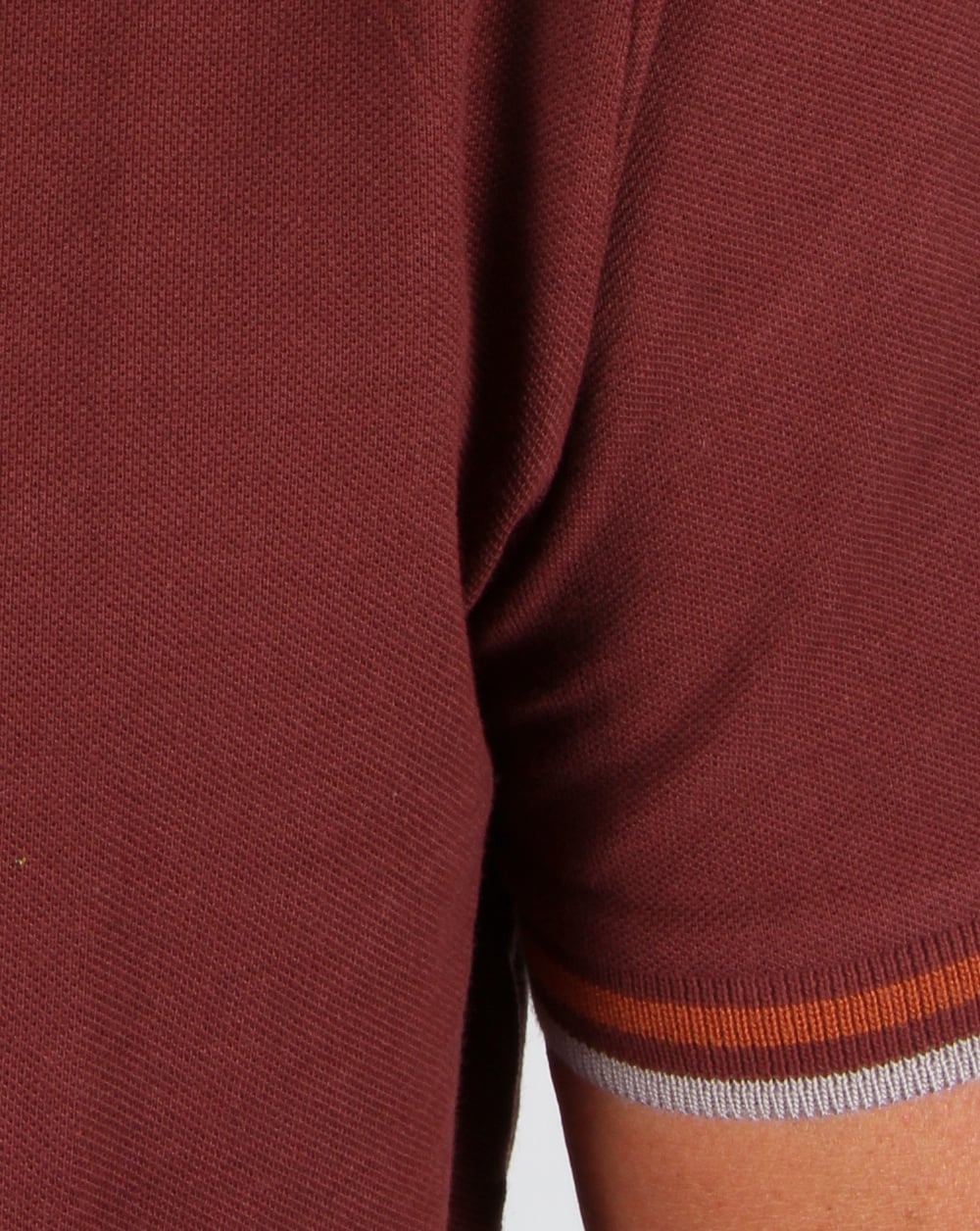 Pretty Green – Poloshirt mit Streifen in Dunkelburgunderrot
