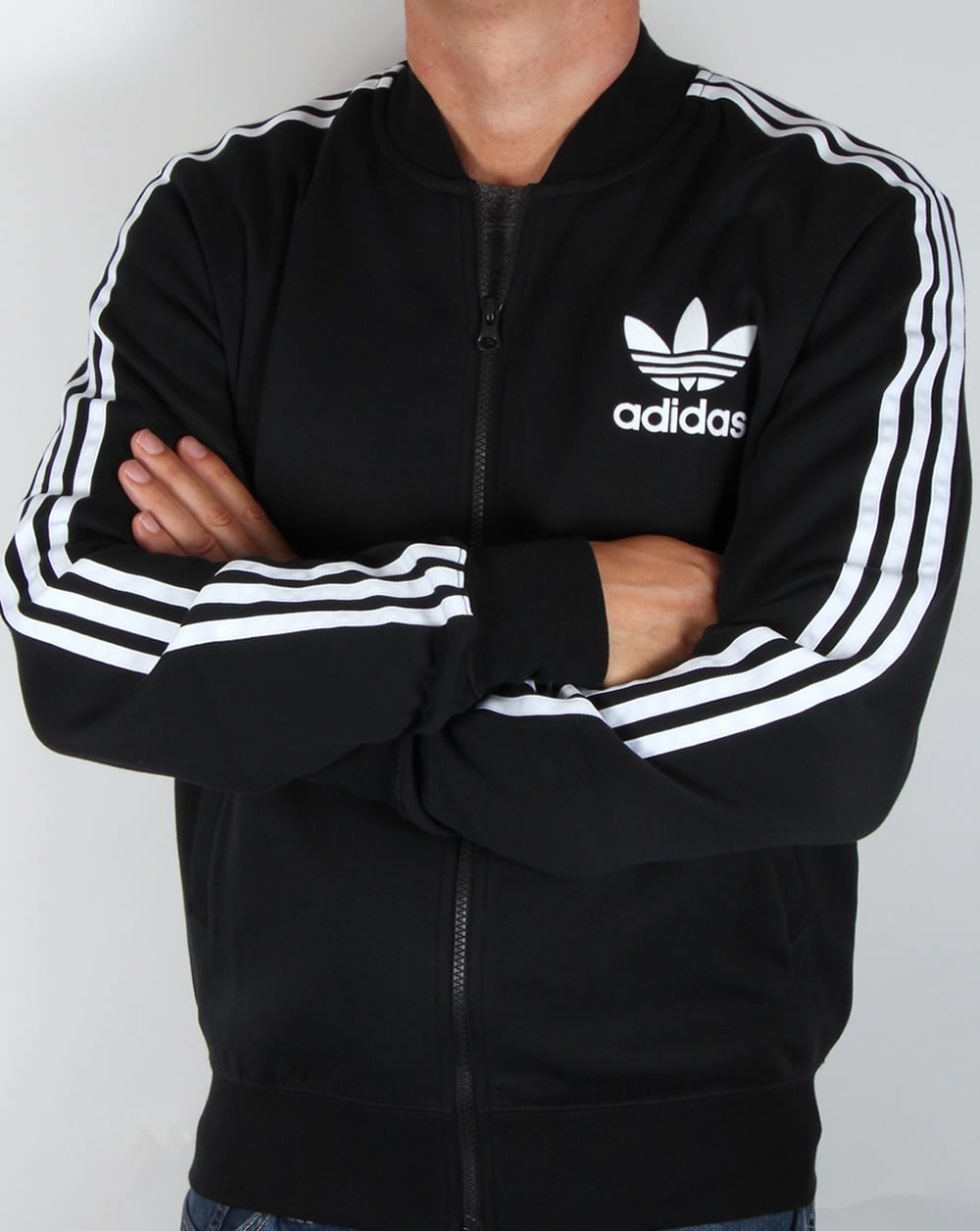 Adidas Superstar Trainingsjacke mit großem Logo, Schwarz
