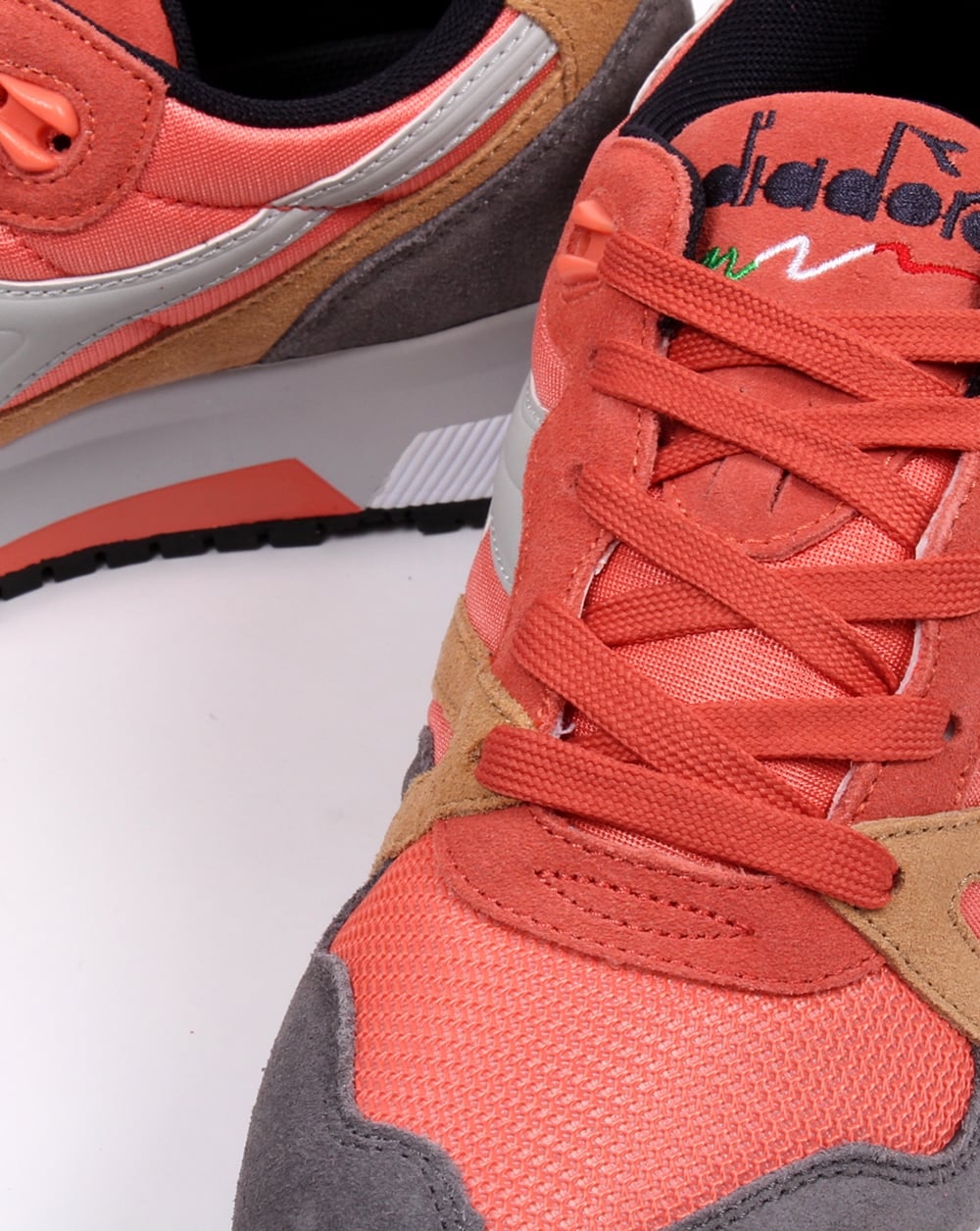 Diadora N9000 Nyl Ii Sneakers Koralle/Grau