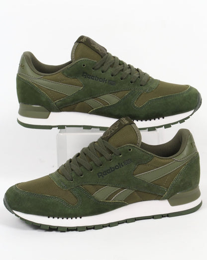 Reebok – Klassische Leder-Clip-Sneaker in Moosgrün