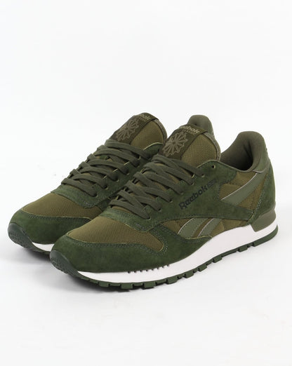 Reebok – Klassische Leder-Clip-Sneaker in Moosgrün