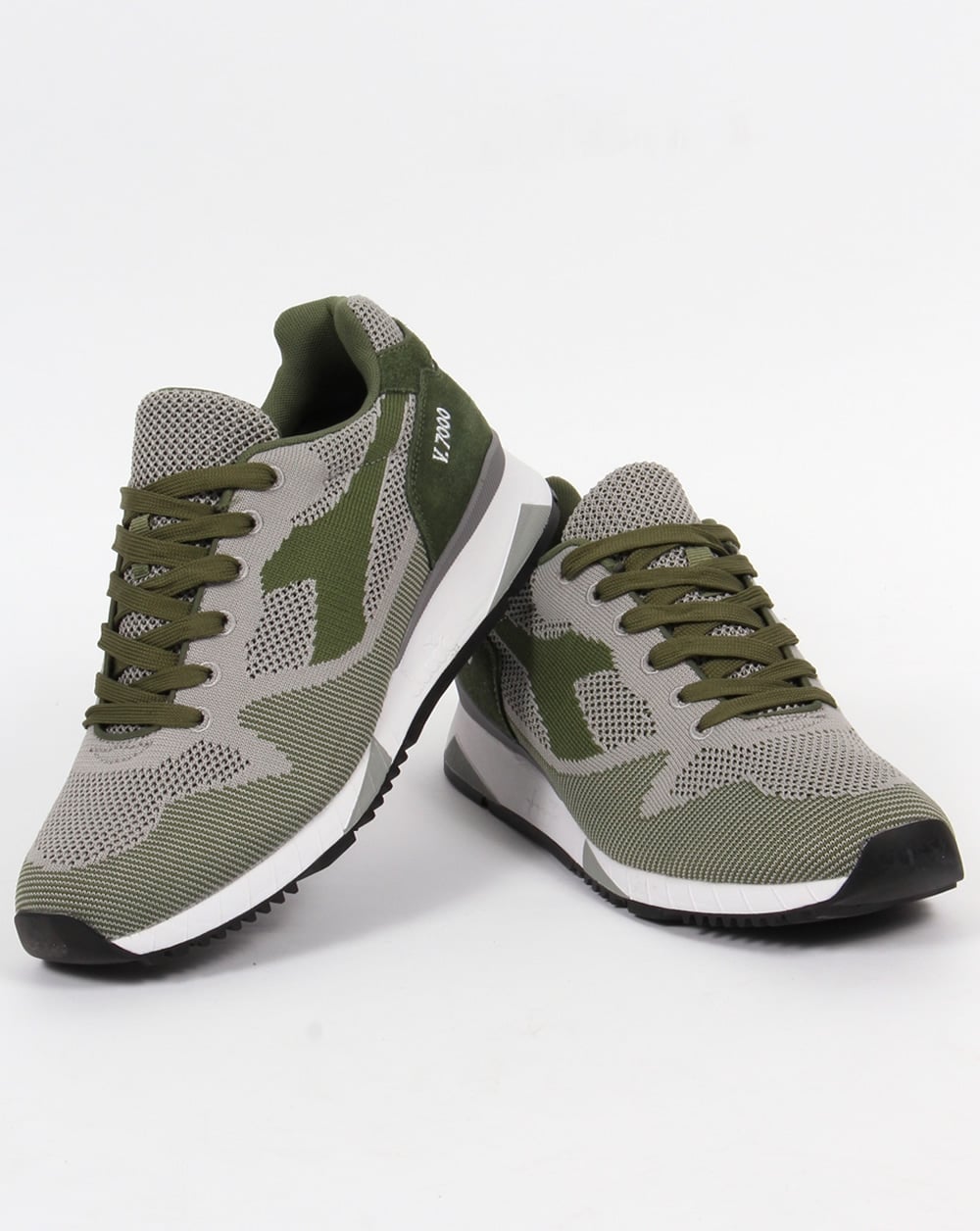 Diadora V7000 Weave Sneakers Olivgrün
