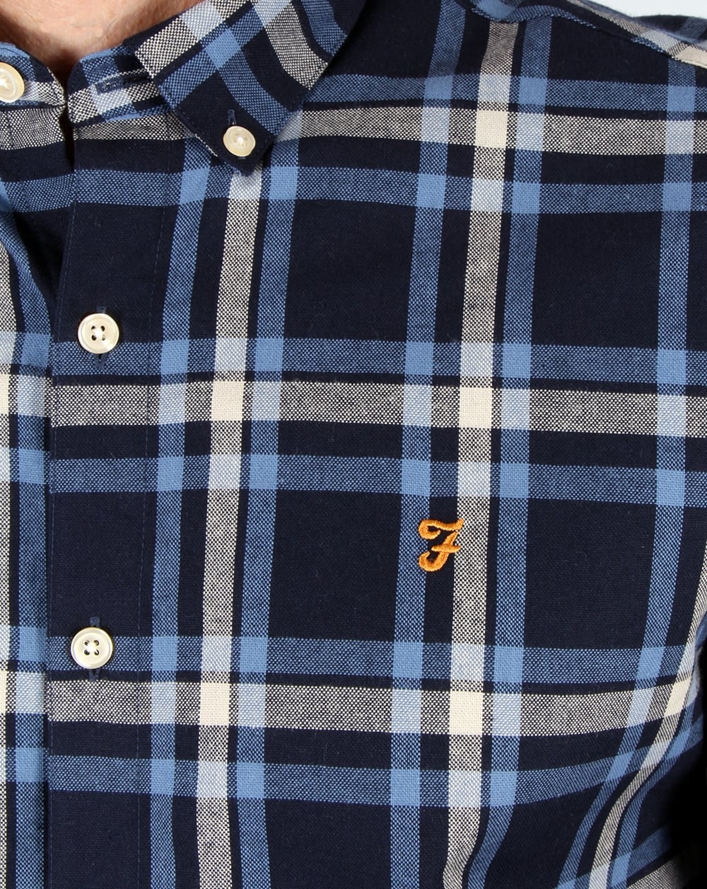Farah – Kariertes Hemd in Marineblau Yale