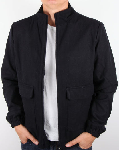 Bellfield – Bomberjacke aus Wolle mit Trichterkragen in Marineblau