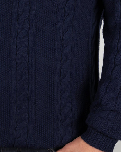 Lyle And Scott – Zopfmusterpullover aus Lammwolle in Marineblau