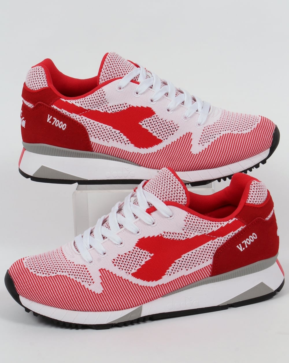 Diadora V7000 Weave Sneakers Rot