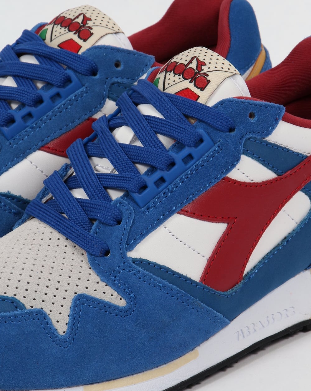 Diadora IC 4000 Premium Sneakers Nautischblau/Rot