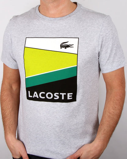 Lacoste – T-Shirt mit geometrischem Print, Silber/Weiß