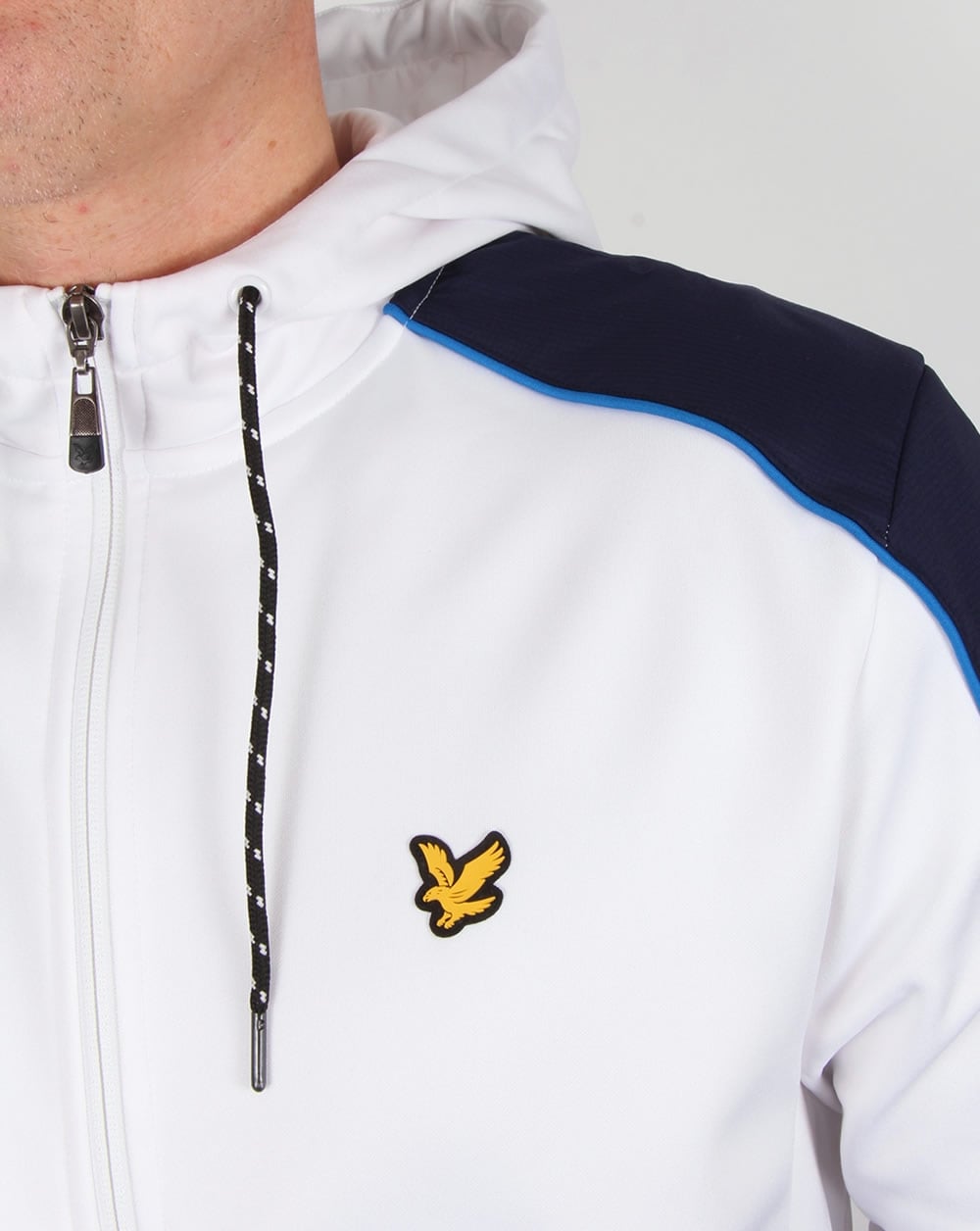 Lyle And Scott – Active Hurst – Trainingsjacke mit Kapuze in Weiß