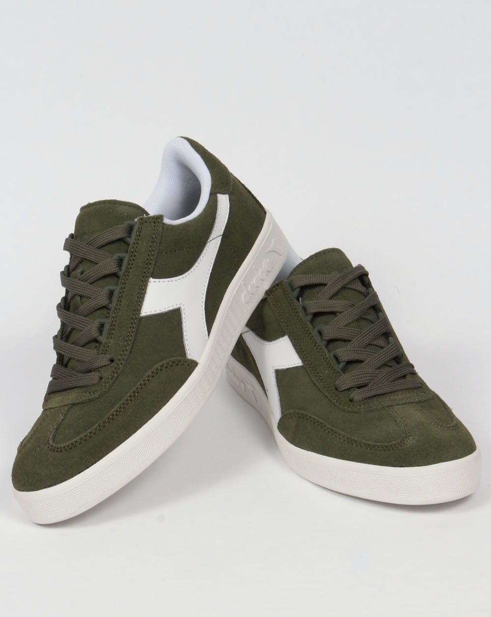 Diadora B Original Wildleder-Trainer, grünes Olivina
