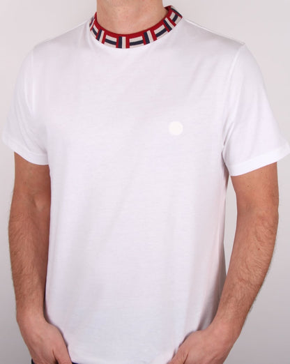 Pretty Green Plecteom T-Shirt Weiß
