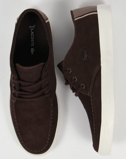 Lacoste Sevrin Bootsschuhe aus Wildlederimitat Dunkelbraun