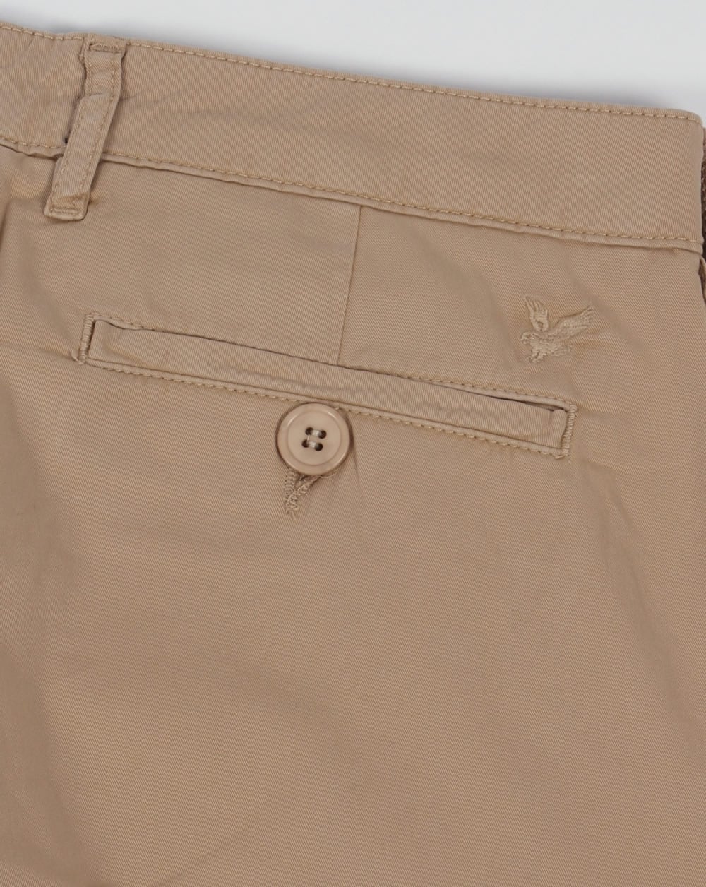Lyle And Scott – Stückgefärbte Shorts in Stein