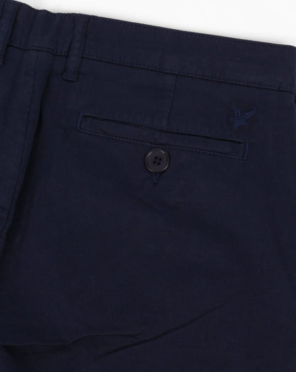 Lyle And Scott – Garment Dye – Shorts in Marineblau