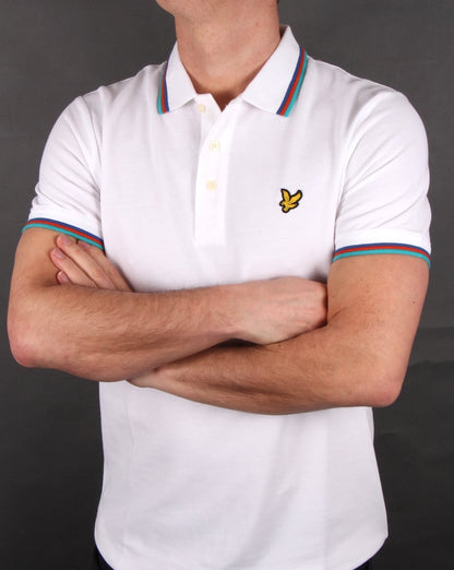 Lyle And Scott – Poloshirt mit Streifen in Weiß