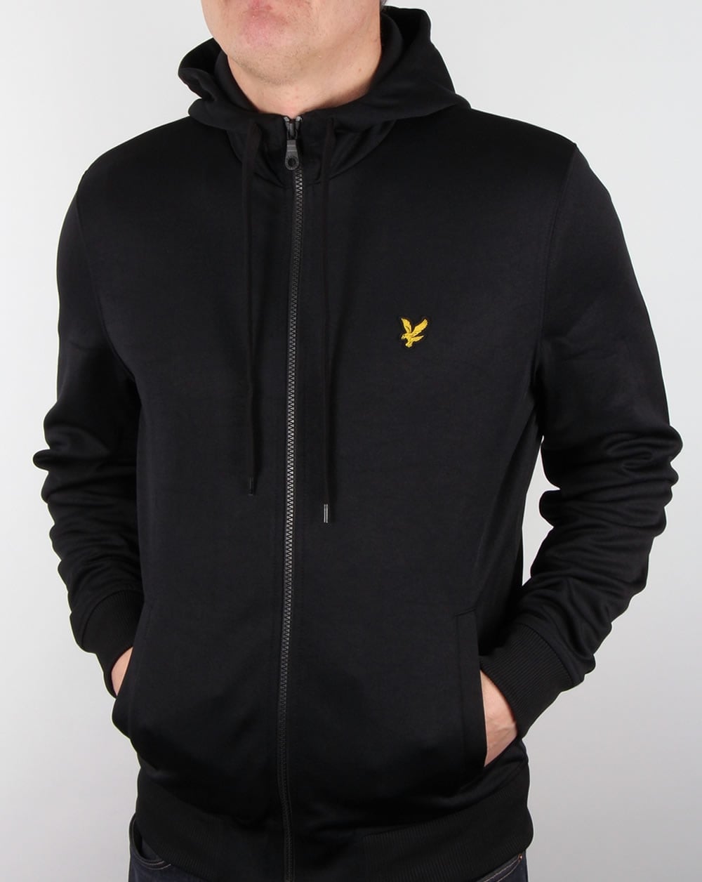 Lyle And Scott – Schwarzes Trainingsoberteil mit Trichterkragen und Kapuze