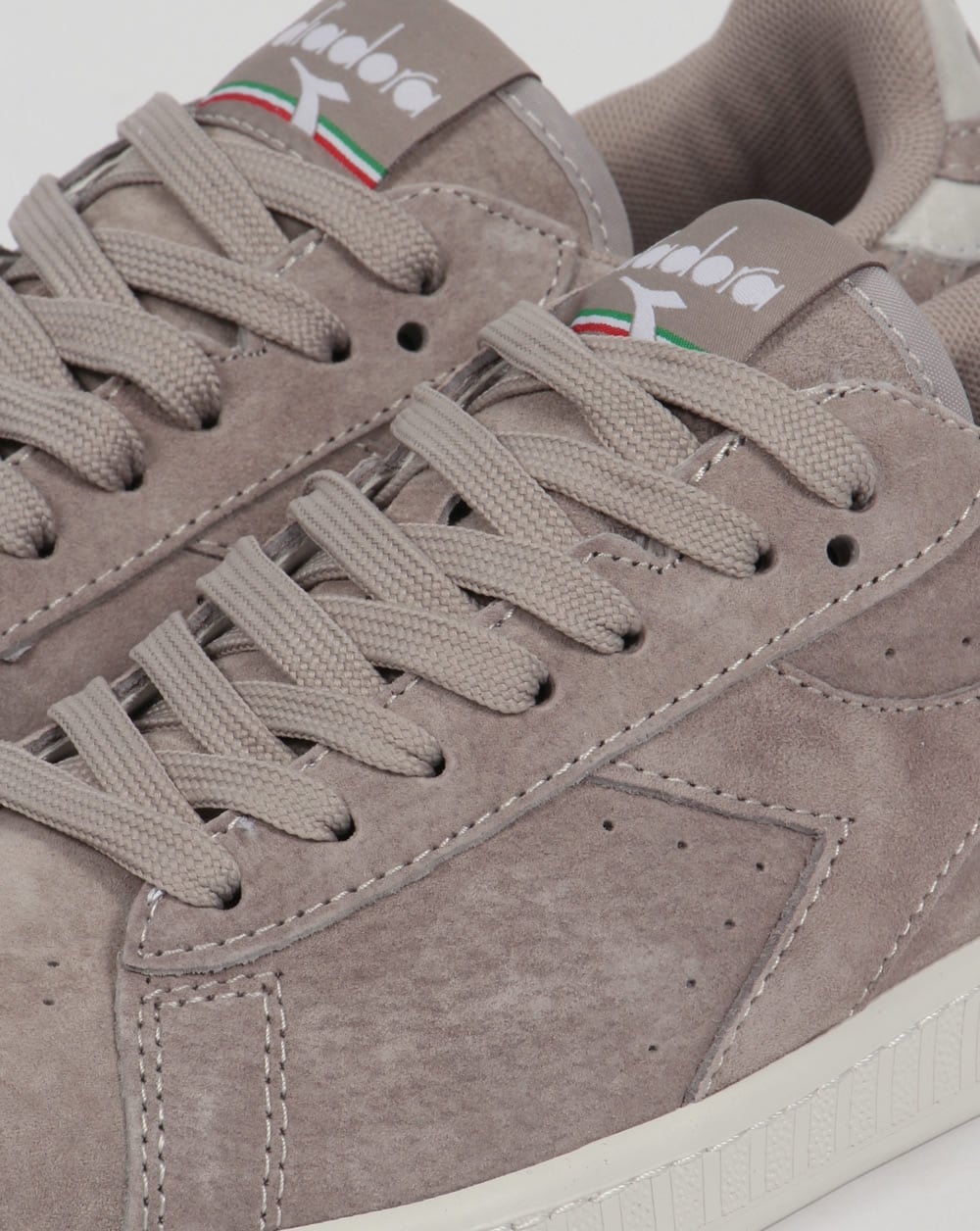 Diadora Game Low Wildleder-Sneaker Grau Silber