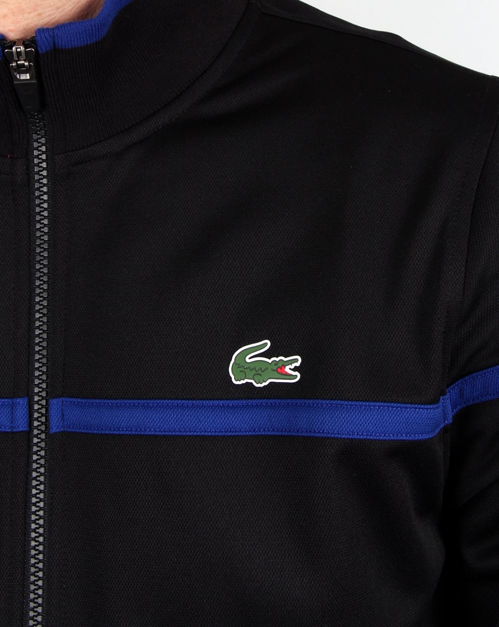 Lacoste – Trainingsjacke mit feinen Streifen in Schwarz/Französischblau