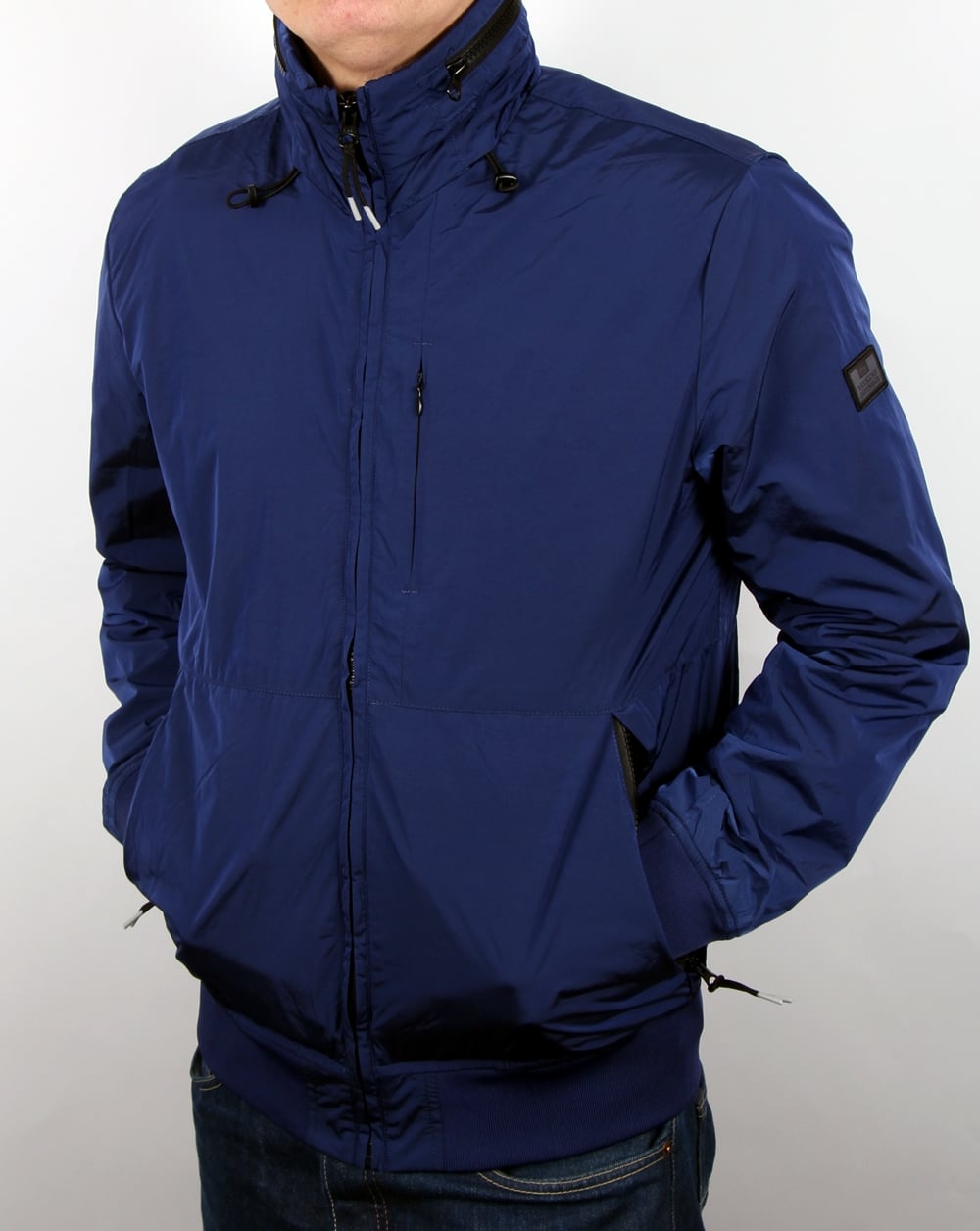 Weekend Offender Singapore Sling Jacke Electric