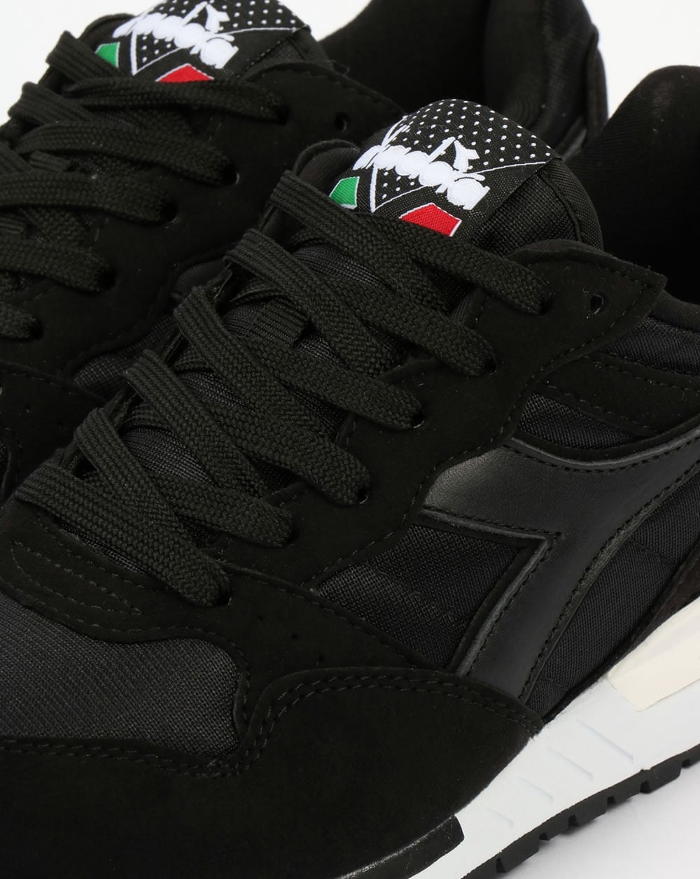 Diadora Intrepid NYL Sneaker Schwarz
