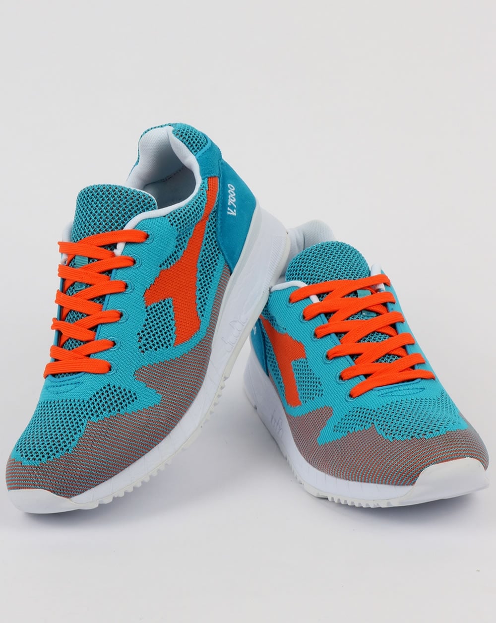 Diadora V7000 Weave Sneakers Cyanblau/Orange