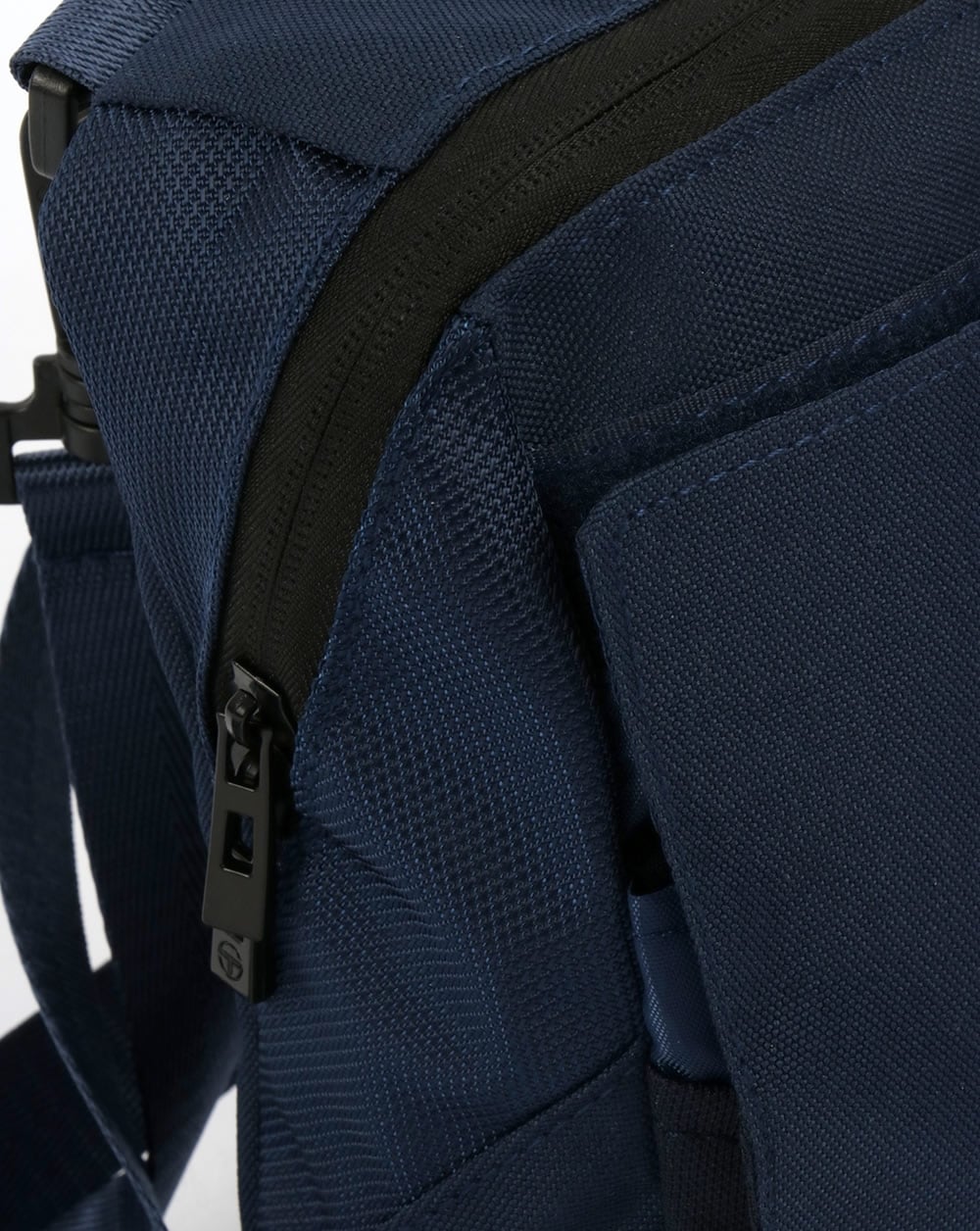 Sergio Tacchini Valy Umhängetasche Marineblau/Weiß